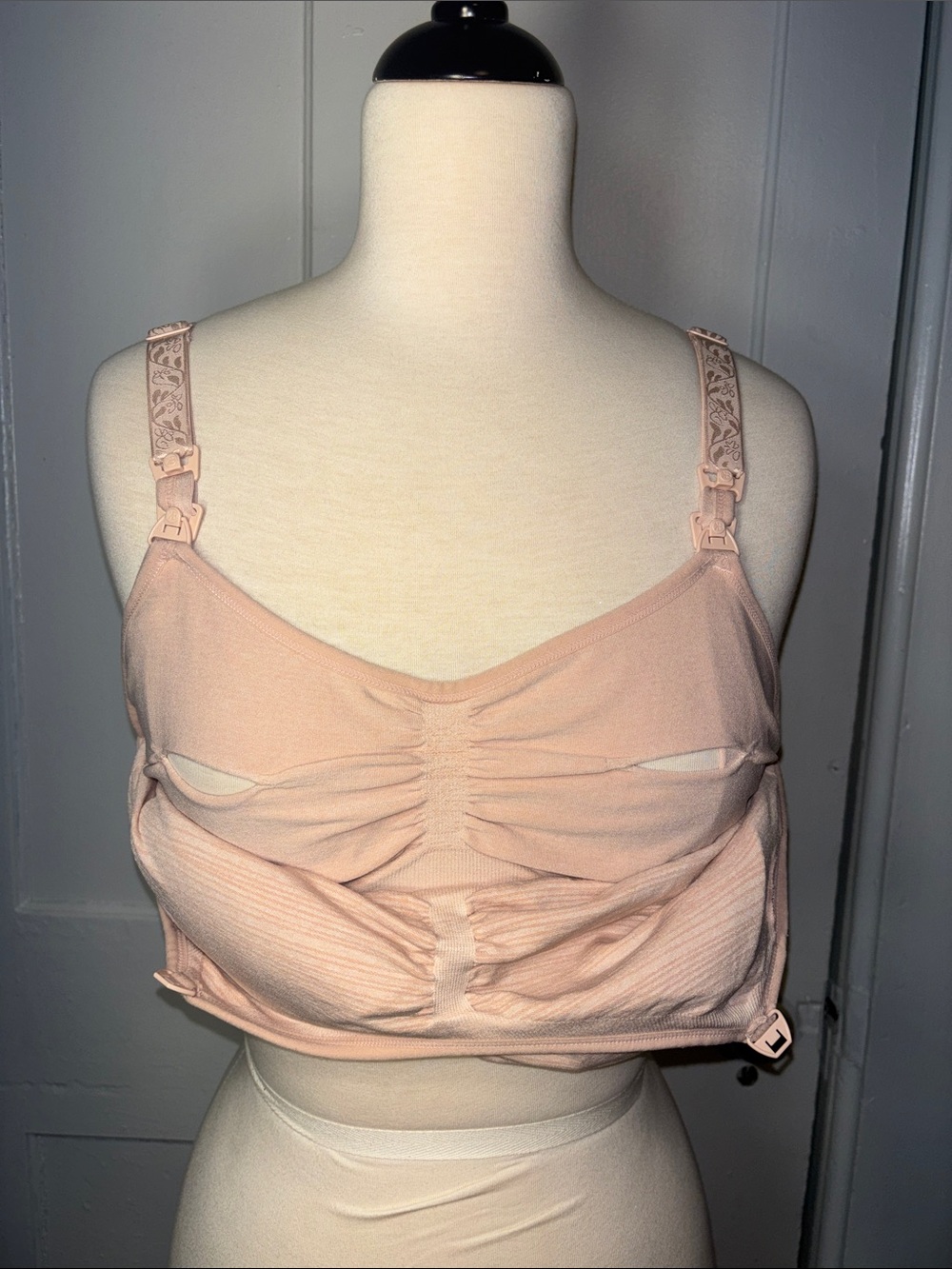 Kindred Bravely Blush Pink Maternity & Nursing hands free seamless Bra sz medium - Picture 6 of 9